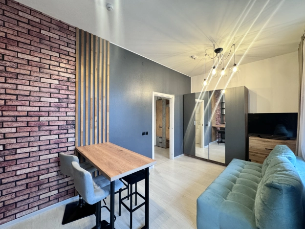 Купить Студию на вторичке в районе Выборгский в Санкт-Петербурге. Вариант № 8496742, 9, площадь -  квм, цена 9750000 рублей