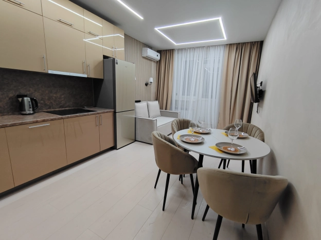 Снять квартиру в Пензенской области. Вариант № 10057553, 6, площадь -  квм, цена 50000 рублей