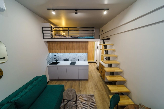 Купить квартиру в Москве. Вариант № 9891425, 16, площадь -  квм, цена 8200000 рублей