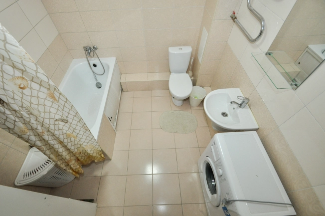 Купить двухкомнатную квартиру на улице Виктора Уса в Новосибирске. Вариант № 21729, 9, площадь -  квм, цена 3400000 рублей