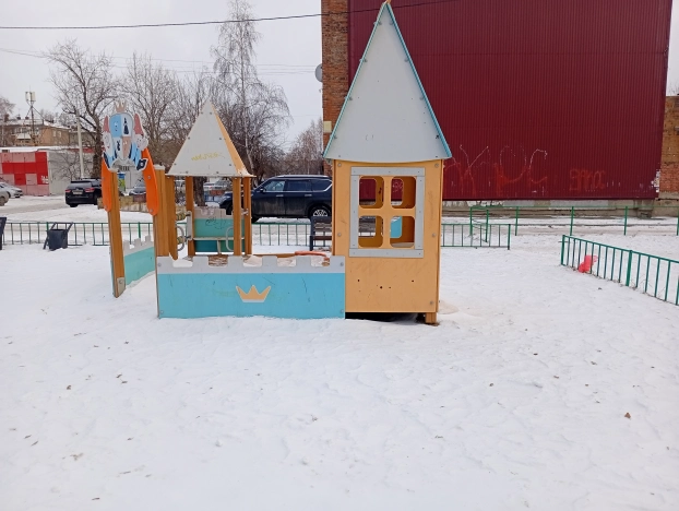 Купить квартиру на вторичке в Иркутске. Вариант № 7972067, 42, площадь -  квм, цена 4200000 рублей