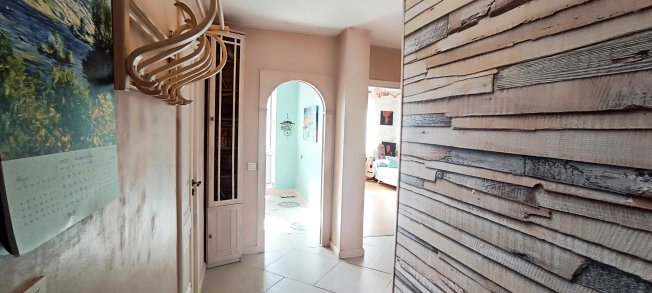 Купить квартиру на улице Академика Сахарова в Нижнем Новгороде. Вариант № 48075, 13, площадь -  квм, цена 8900000 рублей