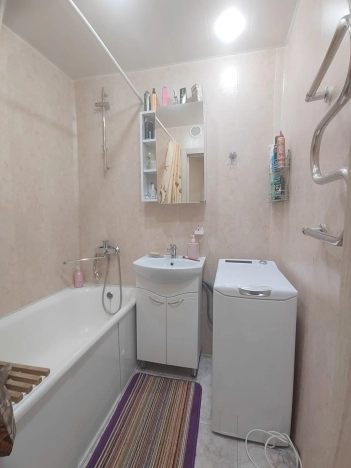 Купить квартиру на улице Ноябрьская в Владимире. Вариант № 21592, 9, площадь -  квм, цена 4000000 рублей