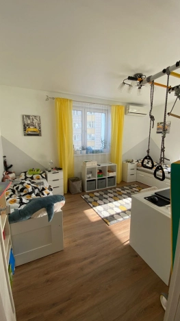 Купить трехкомнатную квартиру на улице Ленинский проспект в Москве. Вариант № 9696039, 8, площадь -  квм, цена 14990000 рублей