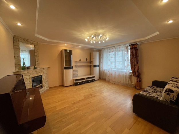 Снять квартиру в Владимире. Вариант № 10216298, 4, площадь -  квм, цена 40000 рублей