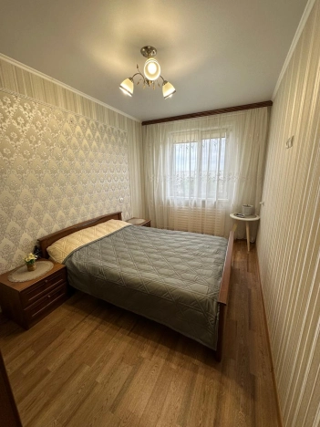 Купить трехкомнатную квартиру в Орске. Вариант № 56968, 4, площадь -  квм, цена 4100000.0000 рублей