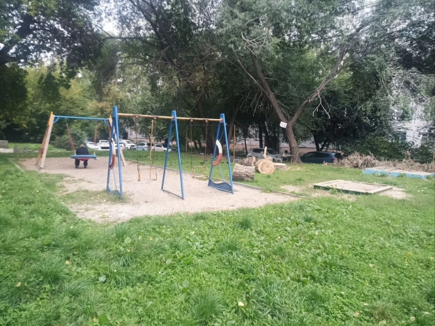 Купить комнату в Новосибирской области. Вариант № 9818554, 8, площадь - квм, цена 1700000 рублей