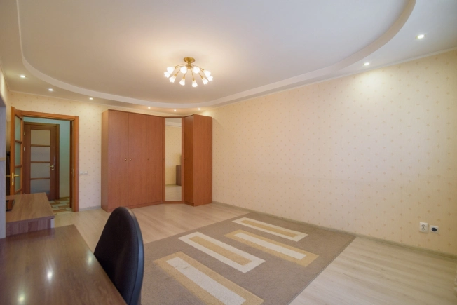 . Вариант № 23405, 8, площадь - 67.8 квм, цена 8800000 рублей