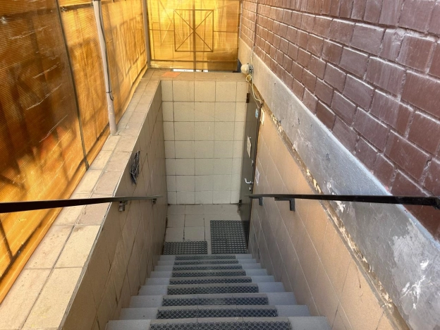 Купить коммерческую недвижимость в Калуге. Вариант № 9523, 4, площадь -  квм, цена 36990000 рублей