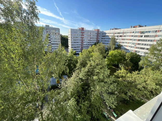 Купить трехкомнатную квартиру у метро Садовая в Санкт-Петербурге. Вариант № 5328913, 19, площадь -  квм, цена 9900000 рублей