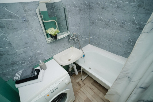 Купить однокомнатную квартиру в Омске. Вариант № 44682, 15, площадь -  квм, цена 4950000 рублей