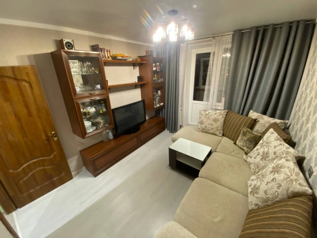 Купить четырехкомнатную квартиру в Микрорайоне 10-й в Белгороде. Вариант № 1785288, 0, площадь -  квм, цена 7300000 рублей