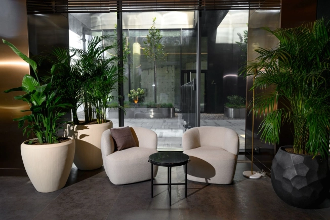 Купить четырехкомнатную квартиру в Москве. Вариант № 9831529, 12, площадь - квм, цена 79000000 рублей