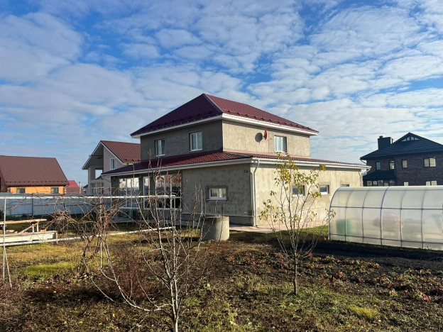 Купить дом на улице Молодёжная в Пензенской области. Вариант № 8769426, 2, площадь - квм, цена 20000000 рублей