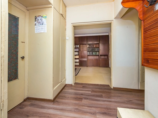 Купить трехкомнатную квартиру на улице Олега Кошевого в Калининграде. Вариант № 37629, 4, площадь -  квм, цена 5200000 рублей