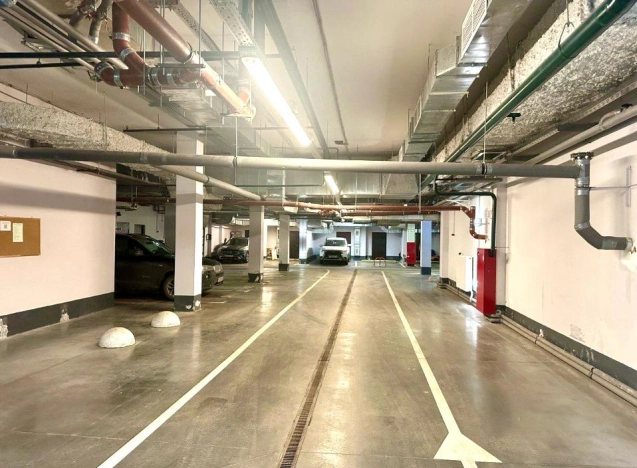 Купить трехкомнатную квартиру в Одинцове. Вариант № 40056, 35, площадь -  квм, цена 33000000 рублей