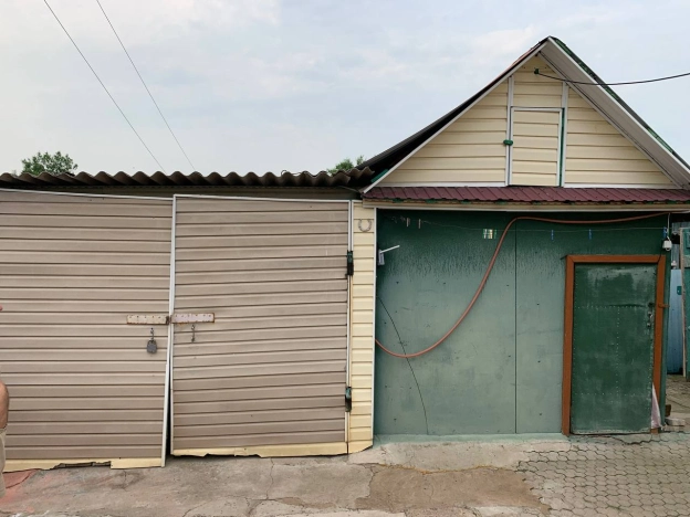 Купить дом на улице Почтовая в Приморском крае. Вариант № 13885, 1, площадь - квм, цена 2800000 рублей