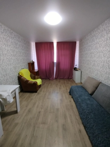 Купить трехкомнатную квартиру на вторичке в Микрорайоне 4-й, Элиста в Элисте. Вариант № 45145, 1, площадь -  квм, цена 4600000 рублей