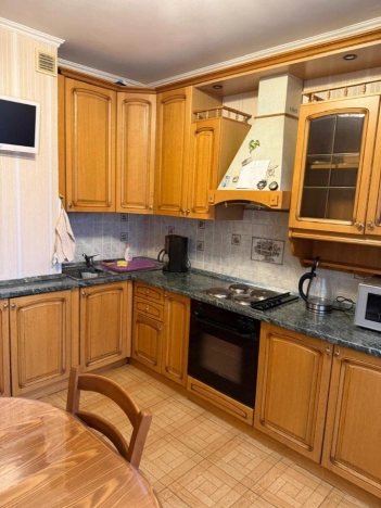 Купить квартиру в Москве. Вариант № 9705052, 3, площадь -  квм, цена 24300000 рублей