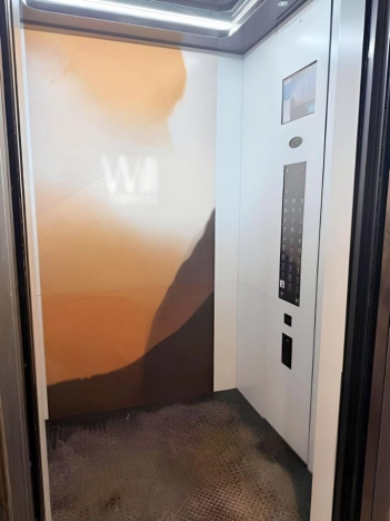 Купить квартиру в Москве. Вариант № 10286714, 28, площадь -  квм, цена 31700000 рублей