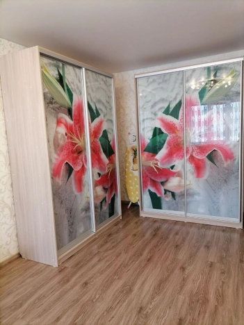 Снять квартиру у метро Площадь Маркса в Новосибирске. Вариант № 9692679, 13, площадь -  квм, цена 30000 рублей