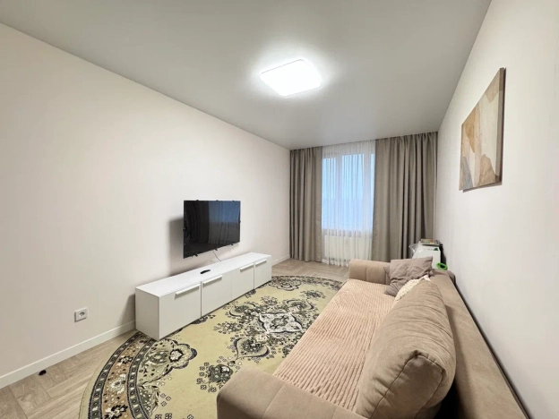 Купить двухкомнатную квартиру у метро Пионерская в Санкт-Петербурге. Вариант № 28180, 11, площадь -  квм, цена 21200000 рублей