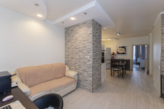 . Вариант № 3693, 18, площадь - 60 квм, цена 13750000 рублей