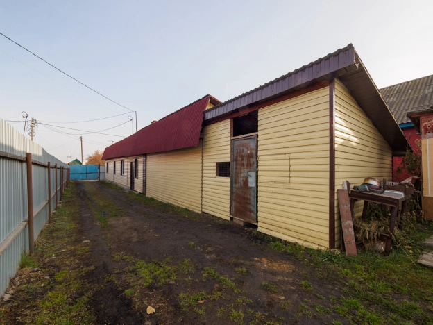 Купить дом в Омске. Вариант № 20724, 14, площадь -  квм, цена 8300000 рублей