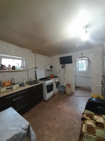 Купить дом на улице Мечникова в Элисте. Вариант № 17872, 9, площадь -  квм, цена 3500000 рублей