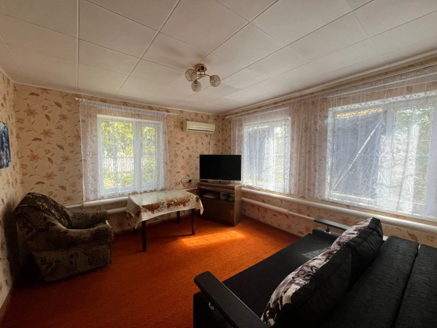 Купить дом на улице Васильковая в Краснодарском крае. Вариант № 6269765, 9, площадь -  квм, цена 3750000 рублей