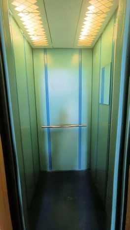 Купить однокомнатную квартиру в районе Октябрьский в Ростове-на-Дону. Вариант № 9164880, 12, площадь -  квм, цена 4200000 рублей