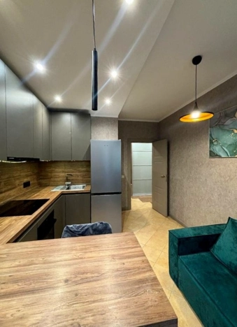 Купить двухкомнатную квартиру в Одинцове. Вариант № 3347350, 13, площадь -  квм, цена 17900000 рублей