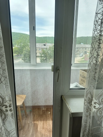 Купить однокомнатную квартиру в Приморском крае. Вариант № 8280, 5, площадь -  квм, цена 3300000 рублей