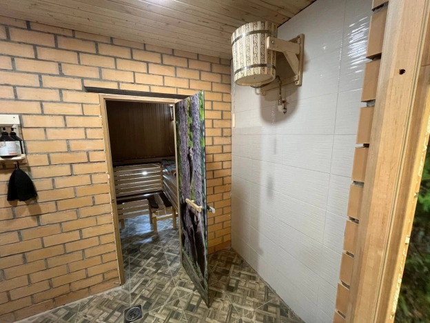 Купить дом на улице Сосновая в Тюменской области. Вариант № 12514, 11, площадь -  квм, цена 8000000 рублей