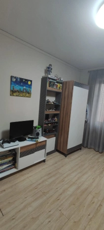 Купить трехкомнатную квартиру в Ленинградской области. Вариант № 2450163, 6, площадь -  квм, цена 14900000 рублей