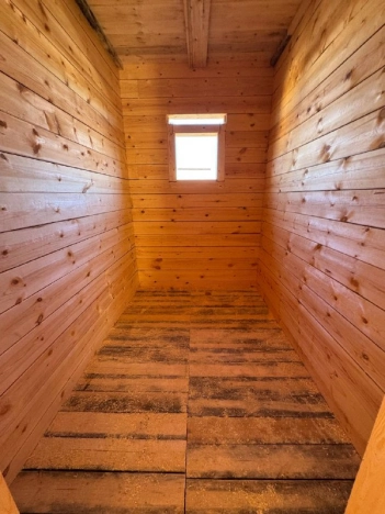 Купить дом на улице Административная в Иркутской области. Вариант № 8099610, 8, площадь -  квм, цена 6800000 рублей