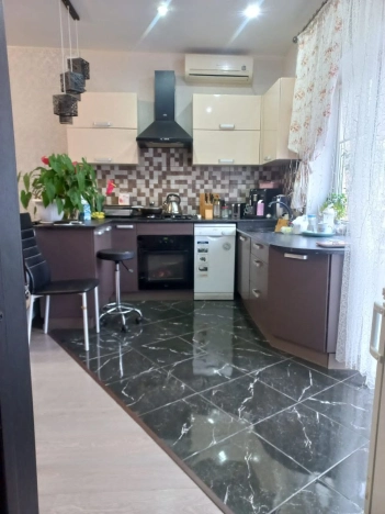 Купить дом в Микрорайоне Вокзал, Гусь-Хрустальный в Гусь-Хрустальном. Вариант № 23558, 9, площадь - квм, цена 13000000 рублей