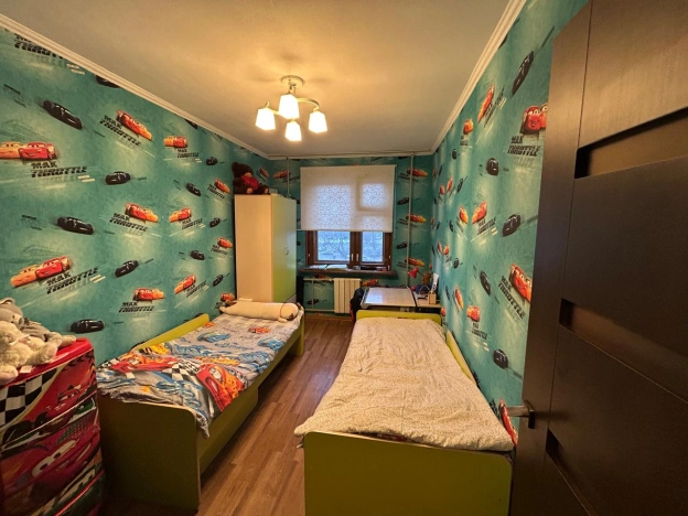 Купить трехкомнатную квартиру на улице Германа Лопатина в Нижнем Новгороде. Вариант № 26324, 4, площадь -  квм, цена 7500000 рублей