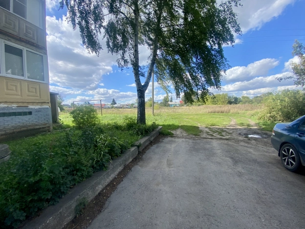 Купить однокомнатную квартиру на вторичке в Тульской области. Вариант № 3036503, 12, площадь -  квм, цена 1250000 рублей