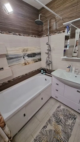 Купить трехкомнатную квартиру в Микрорайоне 2-й, Северо-Западный жилой район в Ижевске. Вариант № 19986, 12, площадь -  квм, цена 6600000 рублей