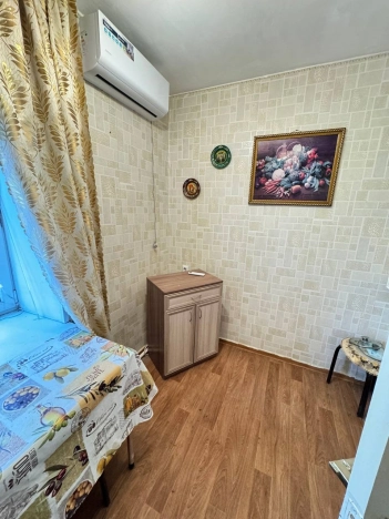 Купить двухкомнатную квартиру в Приморском крае. Вариант № 3774482, 4, площадь -  квм, цена 2900000 рублей