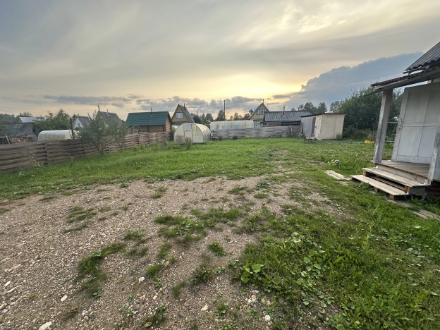 Купить земельный участок в Республике Коми. Вариант № 2118544, 0, площадь -  квм, цена 550000 рублей