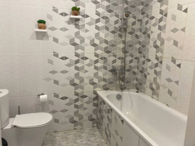 Купить двухкомнатную квартиру в Сыктывкаре. Вариант № 5821206, 7, площадь -  квм, цена 5950000 рублей