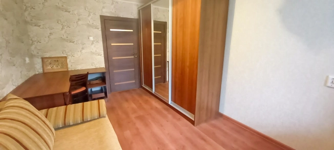 Купить двухкомнатную квартиру на вторичке в Микрорайоне Юрьевец в Владимире. Вариант № 3007441, 7, площадь -  квм, цена 4150000 рублей