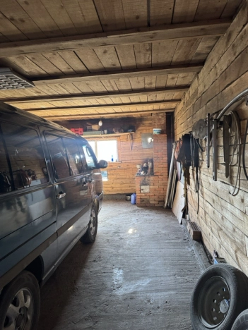 Купить дом в Иркутской области. Вариант № 6898851, 38, площадь -  квм, цена 7000000 рублей