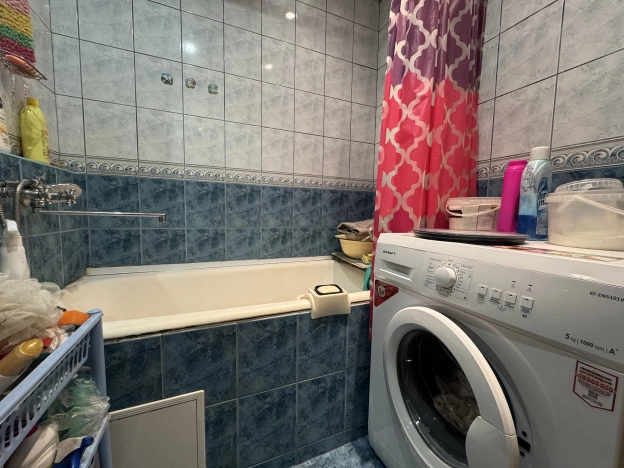 Купить трехкомнатную квартиру в Калининграде. Вариант № 10733799, 2, площадь -  квм, цена 5400000 рублей