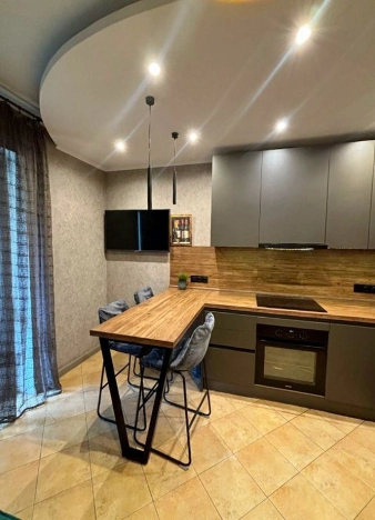 Купить двухкомнатную квартиру в Одинцове. Вариант № 3347350, 10, площадь -  квм, цена 17900000 рублей