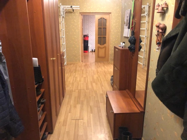 Купить квартиру на вторичке в Москве. Вариант № 5475, 25, площадь -  квм, цена 23000000 рублей