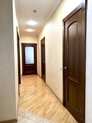 Купить двухкомнатную квартиру на улице имени Калинина в Краснодаре. Вариант № 2805, 5, площадь -  квм, цена 11500000 рублей