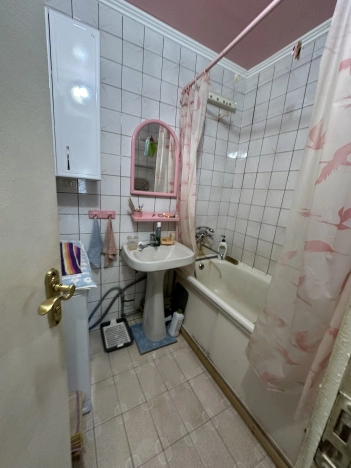 Купить двухкомнатную квартиру в Сыктывкаре. Вариант № 43330, 11, площадь -  квм, цена 4200000 рублей